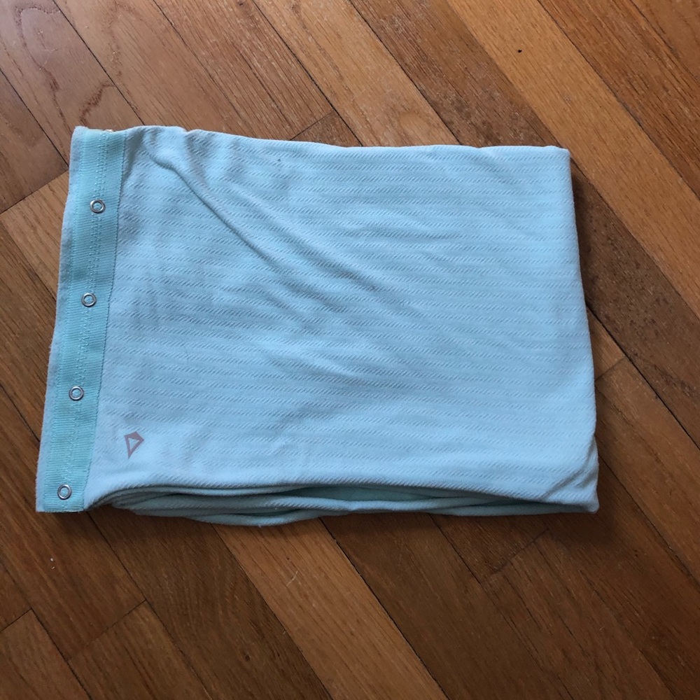 Ivivva by lululemon scarf